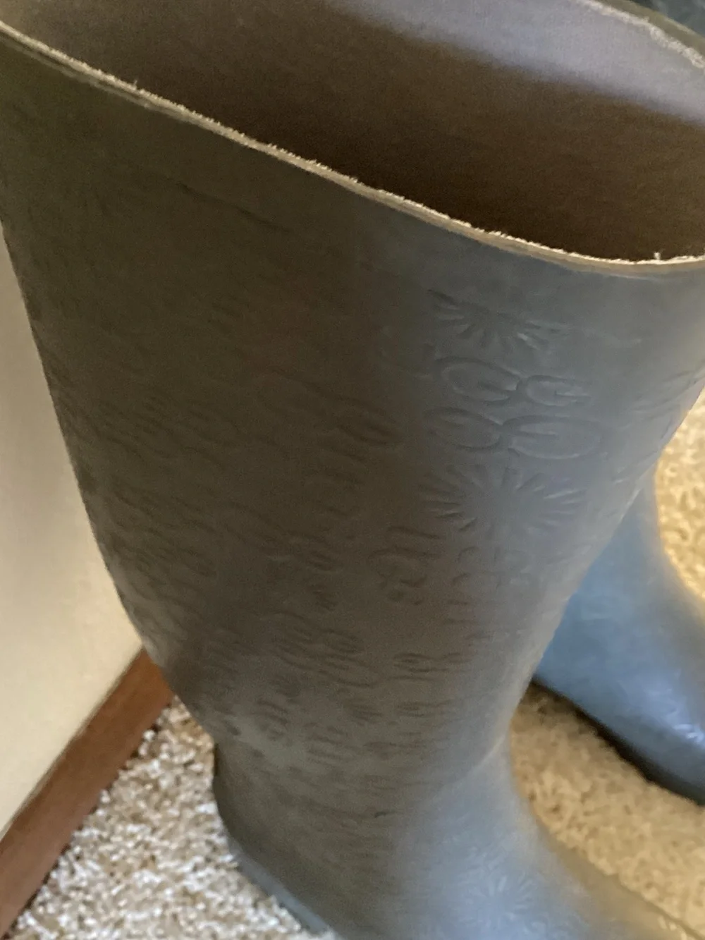 UGG Embossed Over-the-Knee Rain Boots - Gray size 6